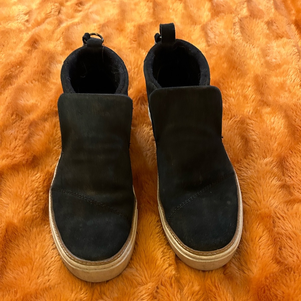 Bryce Black Suede Slip On Sneaker 9.5